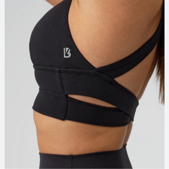 Buffbunny Alpha sports bra black dahlia print - Picture 4 of 5